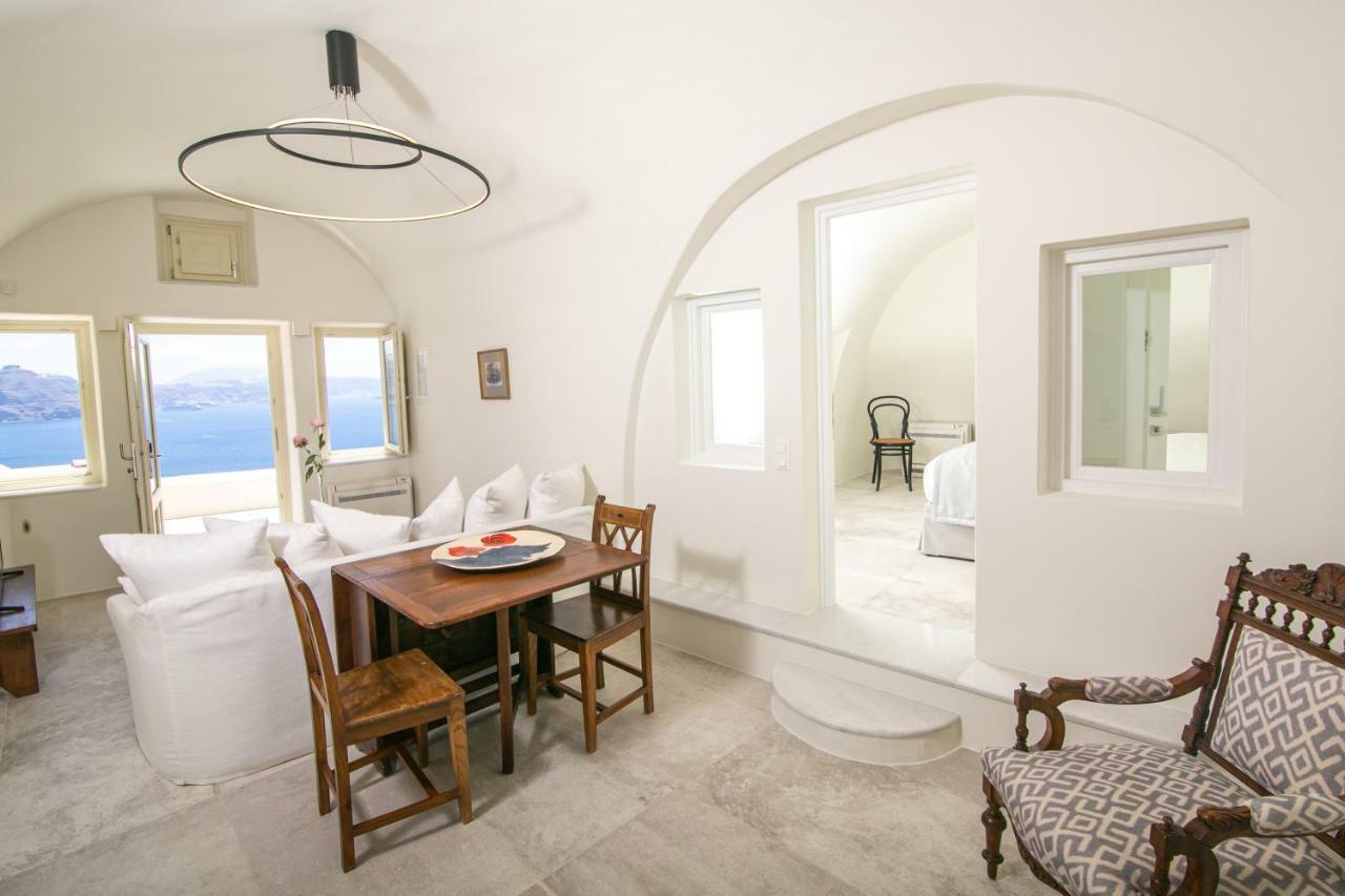 Aloia Otel Oía